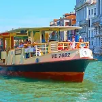 Panzió New Aurora Venice *