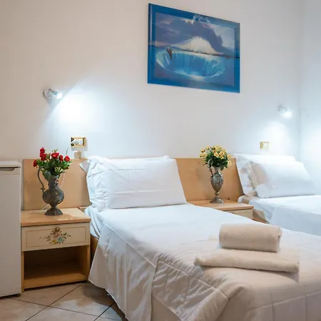 Nuova Aurora Bed & Breakfast *