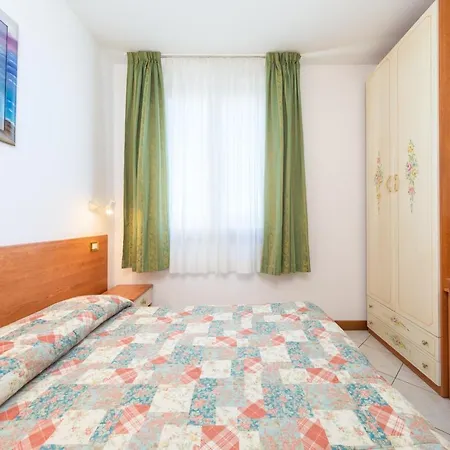 Nuova Aurora Bed & Breakfast *