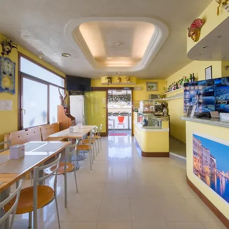 New Aurora Venice * マルゲーラ