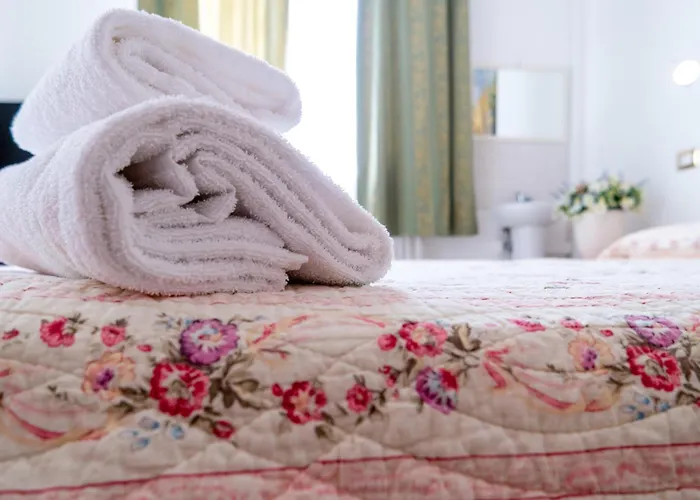 New Aurora Venice مارغيرا