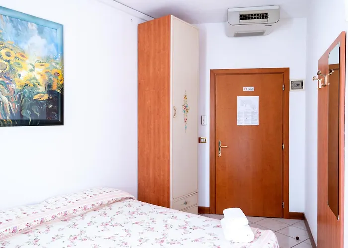 فندق مبيت وإفطار New Aurora Venice *