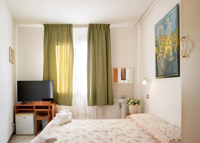 فندق مبيت وإفطار New Aurora Venice