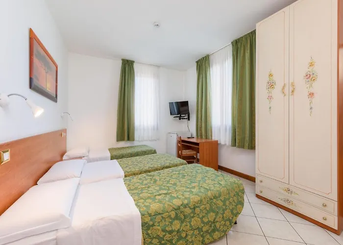 New Aurora Venice فندق مبيت وإفطار